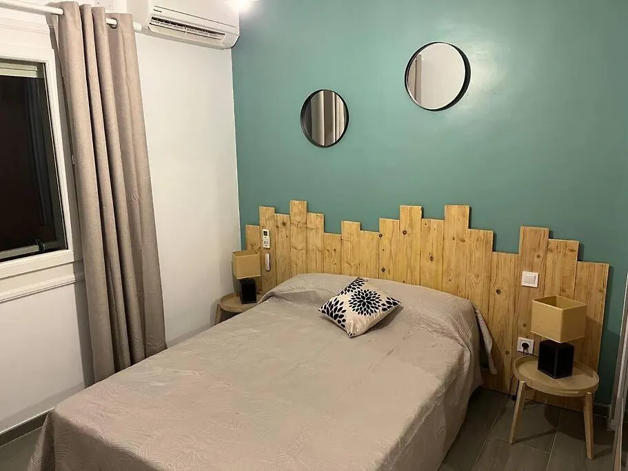 Appartement Le Canola Empuriabrava Port - 45M2 - Vue Piscine - Plage Centrale 500M- Parking Prive Gratuit
